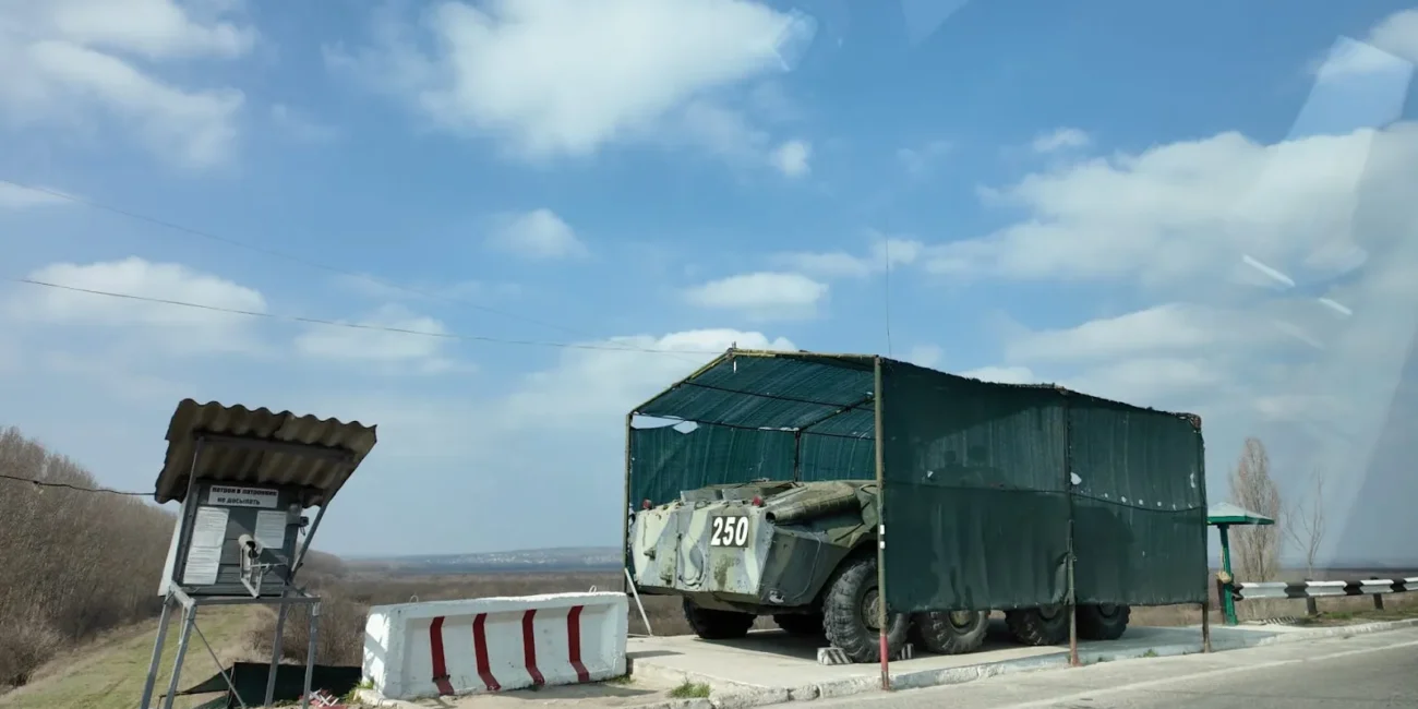A Russian Armored Personnel Carrier still stays on the Moldovan territory to this day, in one of the checkpoints.
